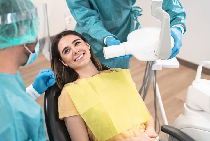 Sinus Lift Surgery for Dental Implants: When It’s Needed and What Recovery Looks Like