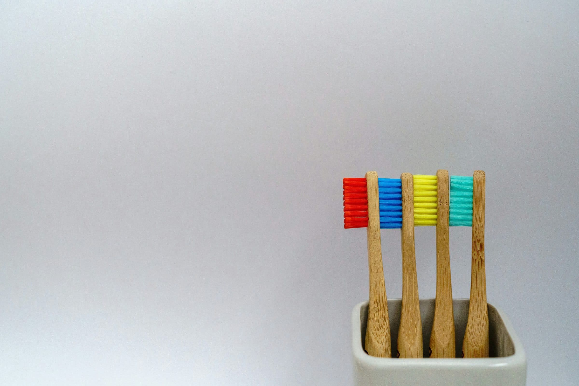 How to Maintain Oral Hygiene with Dental Implants