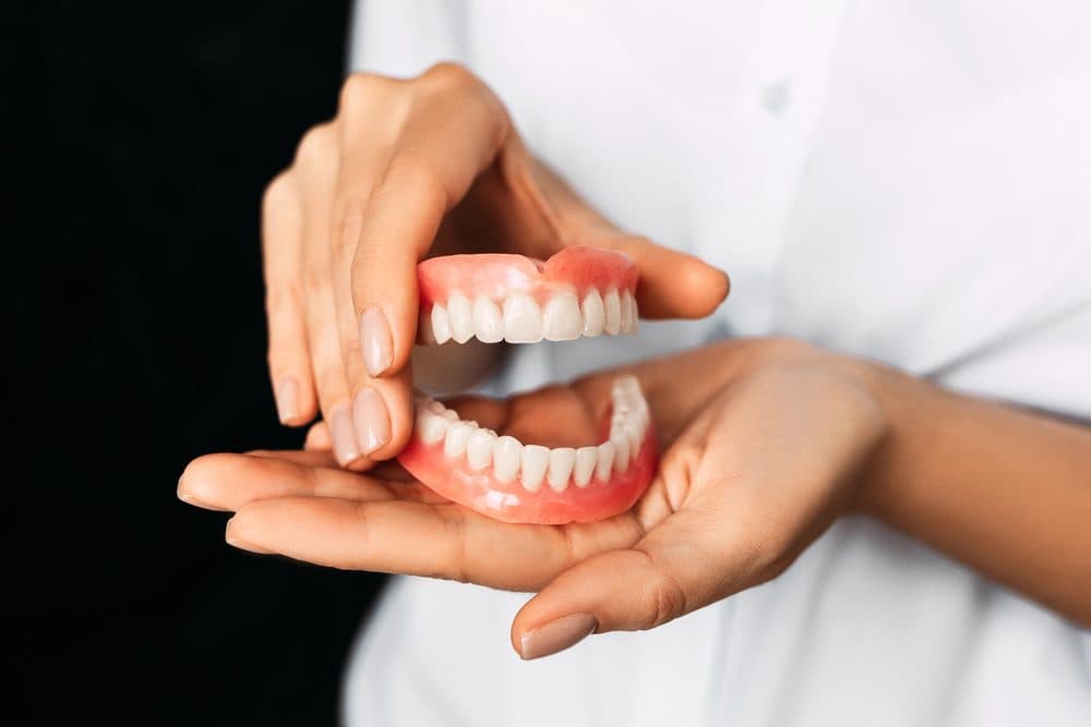 What are dentures